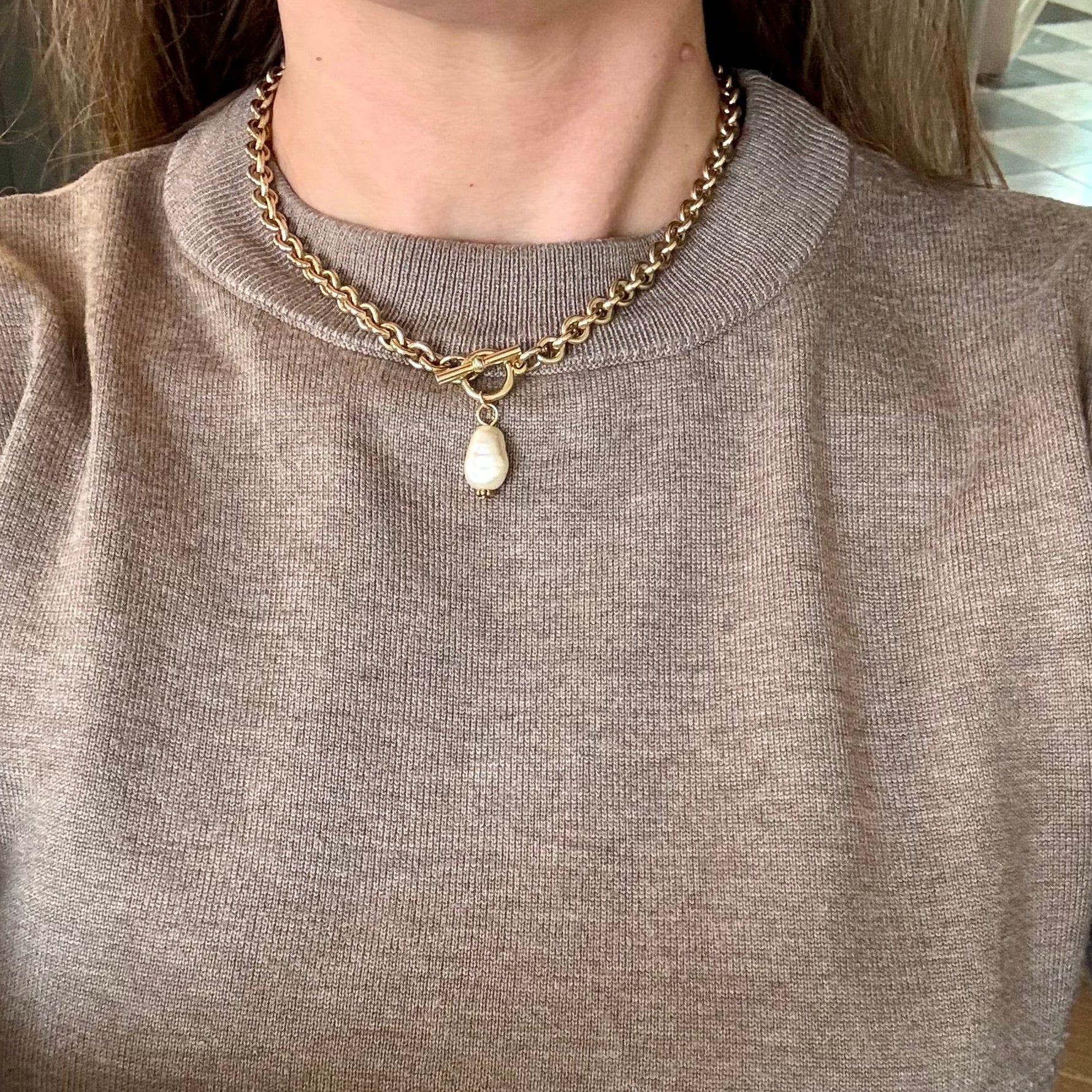 Freshwater Pearl Drop T Bar Necklace
