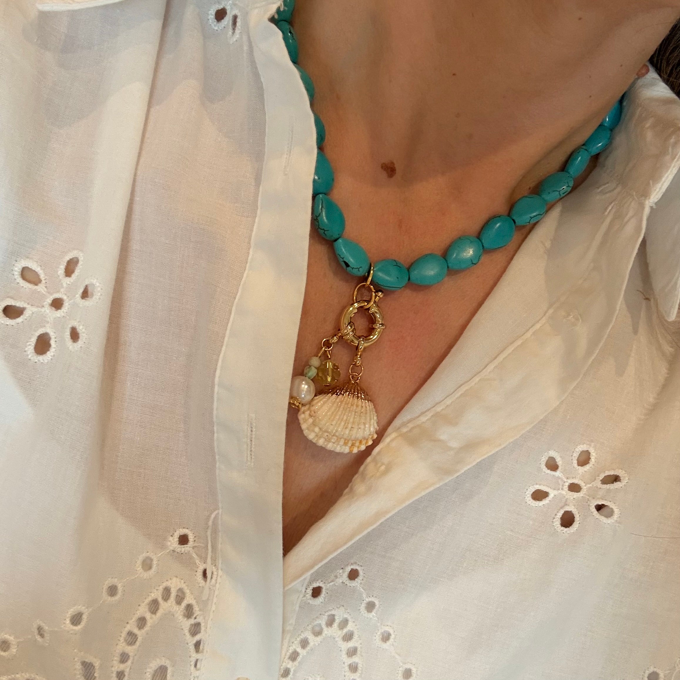 Natural Shell Turquoise Beaded Necklace